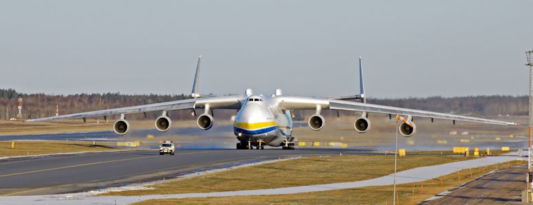 Antonov An-225 at Arlanda Airport, Sweden