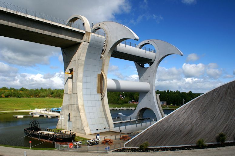 The rotating boat lift Falkirk Wheel in Scotland.